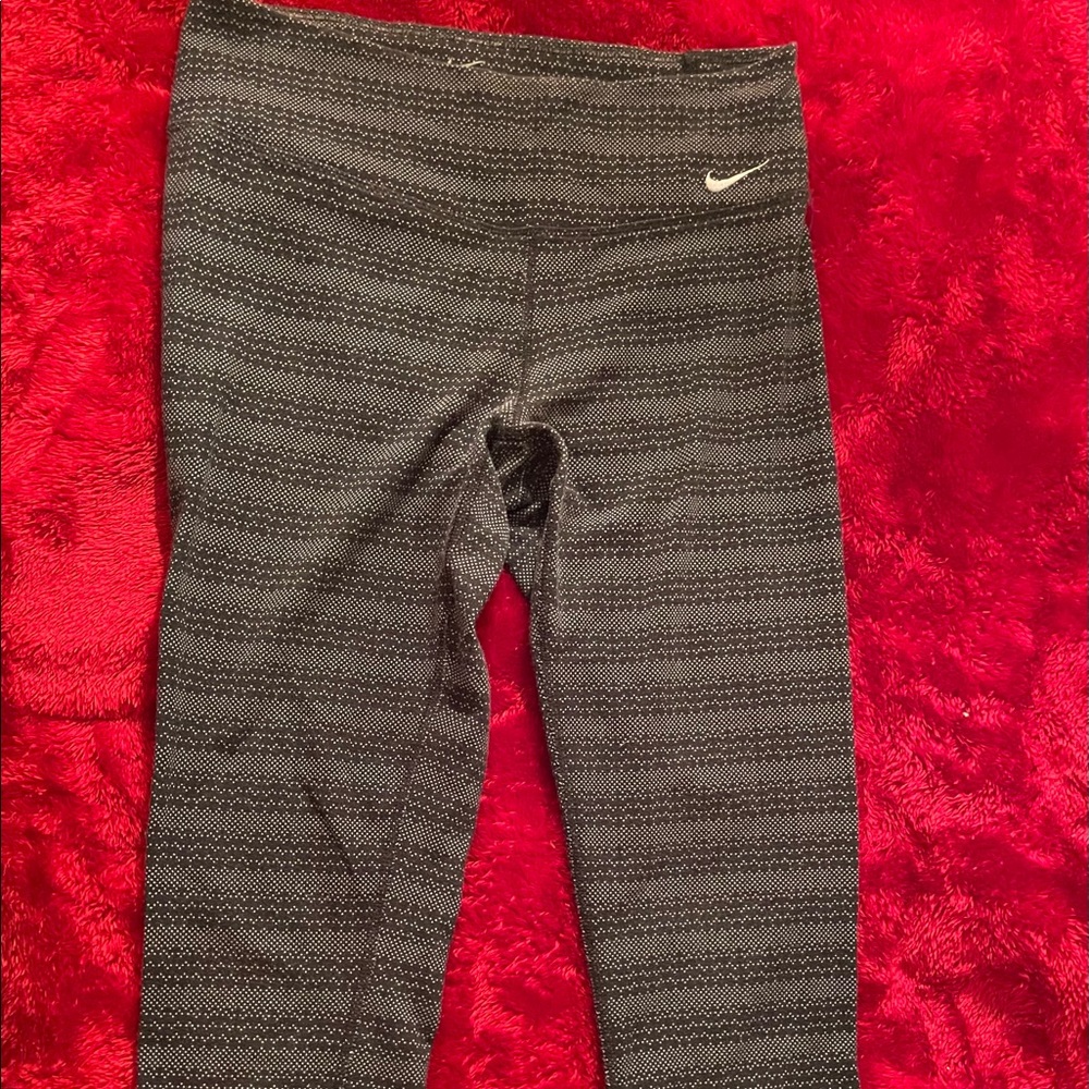 7/8 Crop Leggings Size S Small For Yoga Running Exercise etc